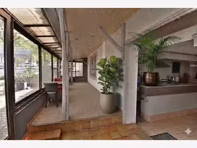 Murs hôtel 240m² à vendre Barbezieux Saint Hilaire