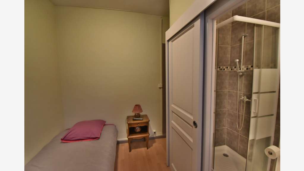 Murs hôtel 240m² à vendre Barbezieux Saint Hilaire