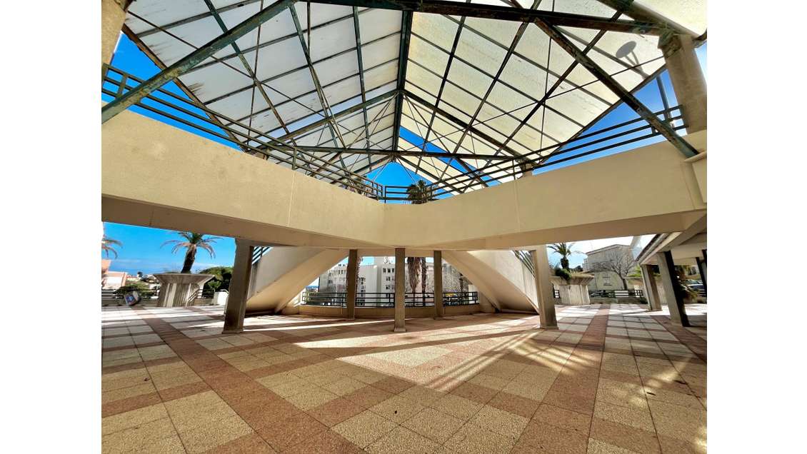 A vendre local 145m² – Bastia, Forum du Fango