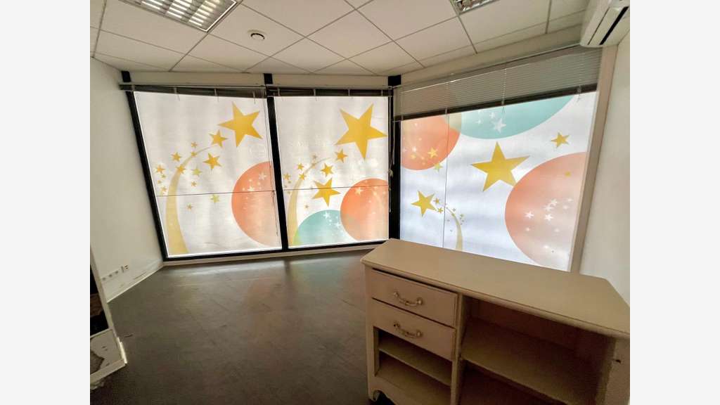 A vendre local 145m² – Bastia, Forum du Fango