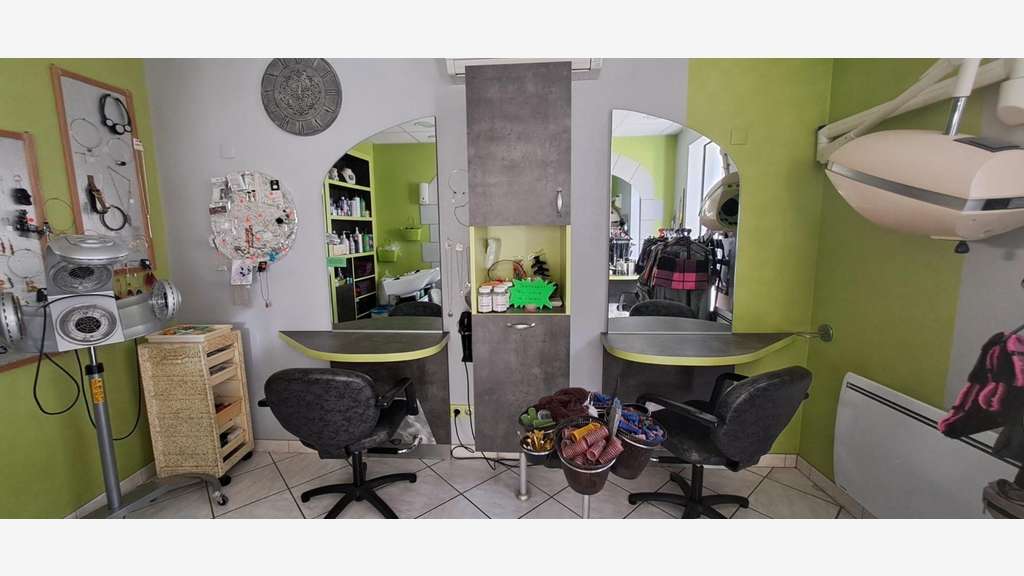 Vente local commercial 40m² dans le Baugeois