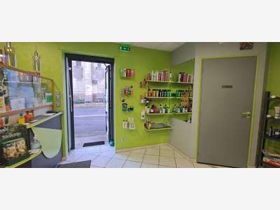Vente local commercial 40m² dans le Baugeois