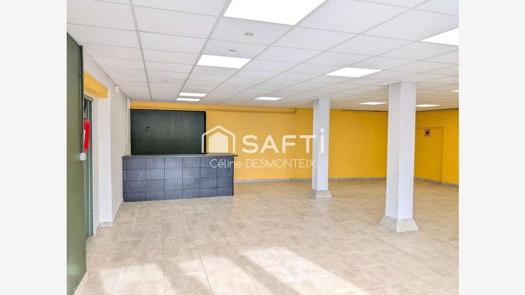 AV local cial 189m² très bonne visibilité Bavans