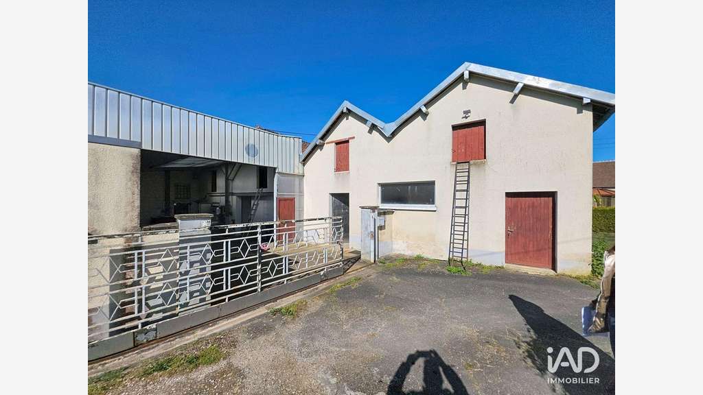 Vente bâtiments mixte  à Beaulieu-sur-Loire