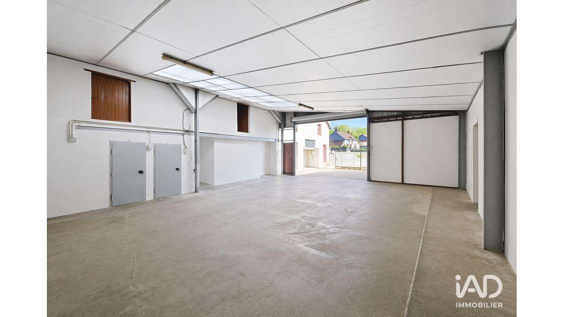 Vente bâtiments mixte à Beaulieu-sur-Loire