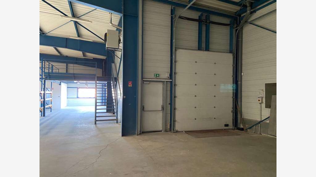 Vente local 880m² à Beauvoir Sur Mer