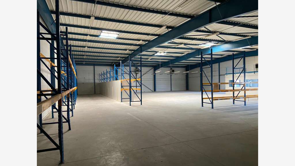 Vente local 880m² à Beauvoir Sur Mer