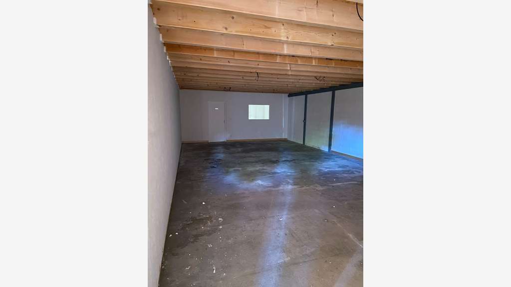 Vente local 1200m² à Beauvoir Sur Mer 