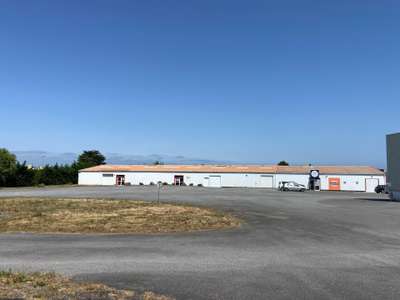 Vente local 1200m² à Beauvoir Sur Mer