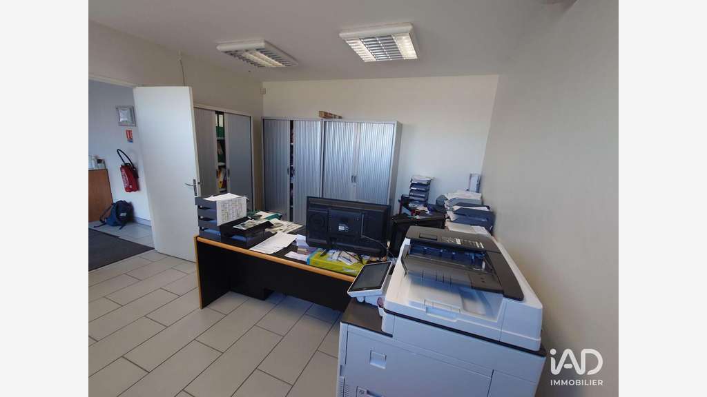 Local commercial à Bellac