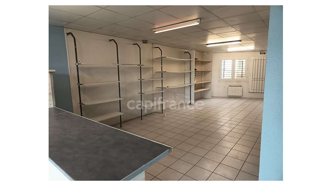 Vente local commercial 62m² empl N°1 à Besançon