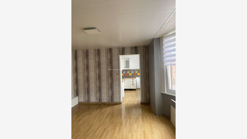 Local commercial loué de 600m² à vendre Béthune