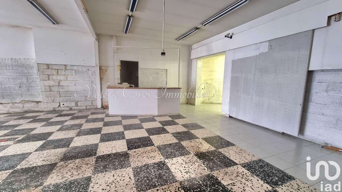 Vente murs commerciaux 1485m² à Bèze