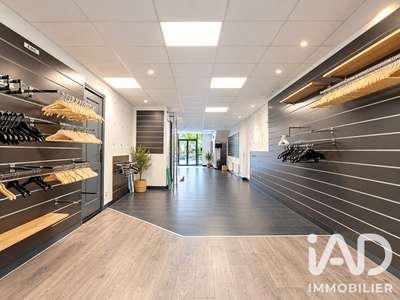Vente local commercial 94m² à Béziers Avenue Foch 