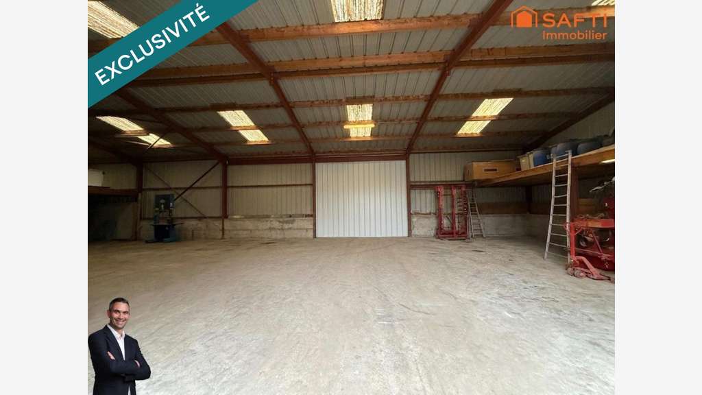 AV hangar de stockage de 287m² au sol Bindernheim