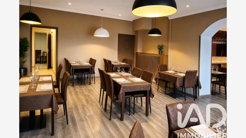 Vente local idéal restauration 130m² à Biol