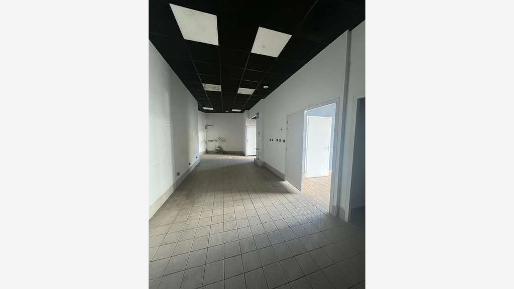 Vente local commercial 151m² angle de rue Blagnac