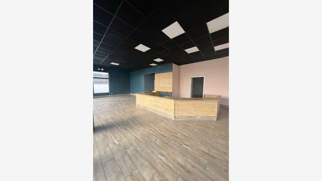 Vente local commercial 151m² angle de rue Blagnac