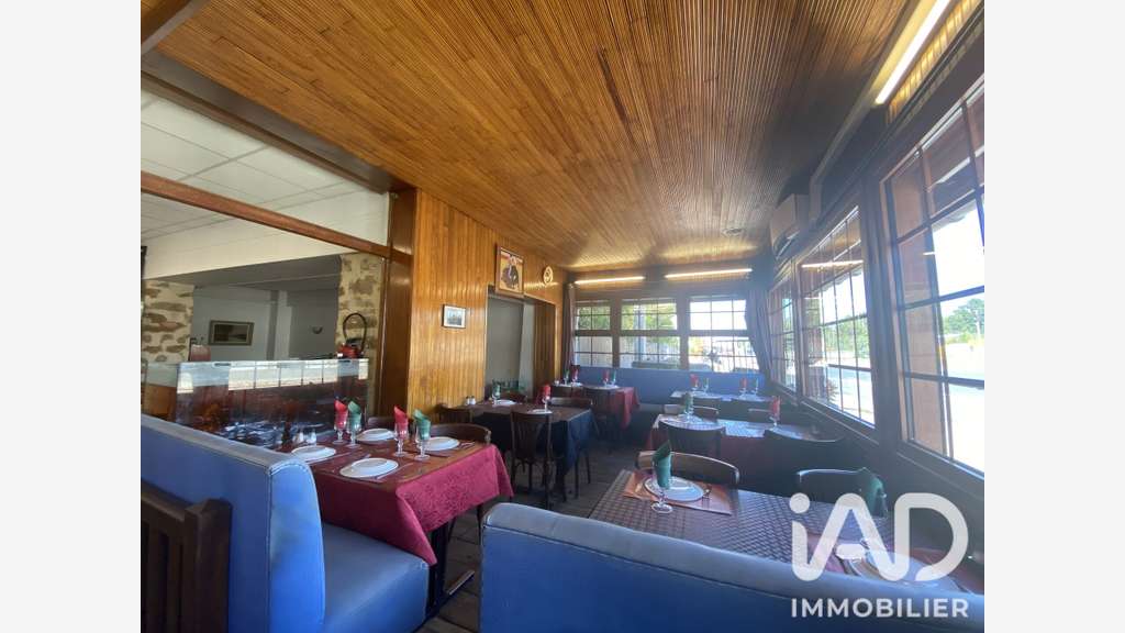 Vente local commercial 400m² Boissy-sous-Saint-Yon