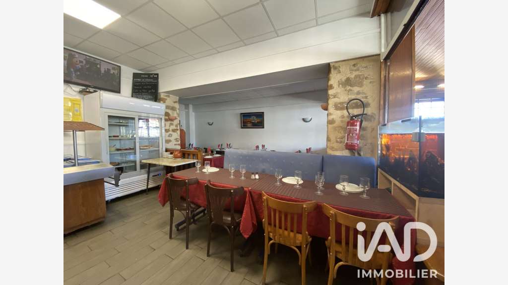 Vente local commercial 400m² Boissy-sous-Saint-Yon