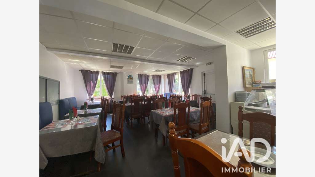 Vente local commercial 400m² Boissy-sous-Saint-Yon