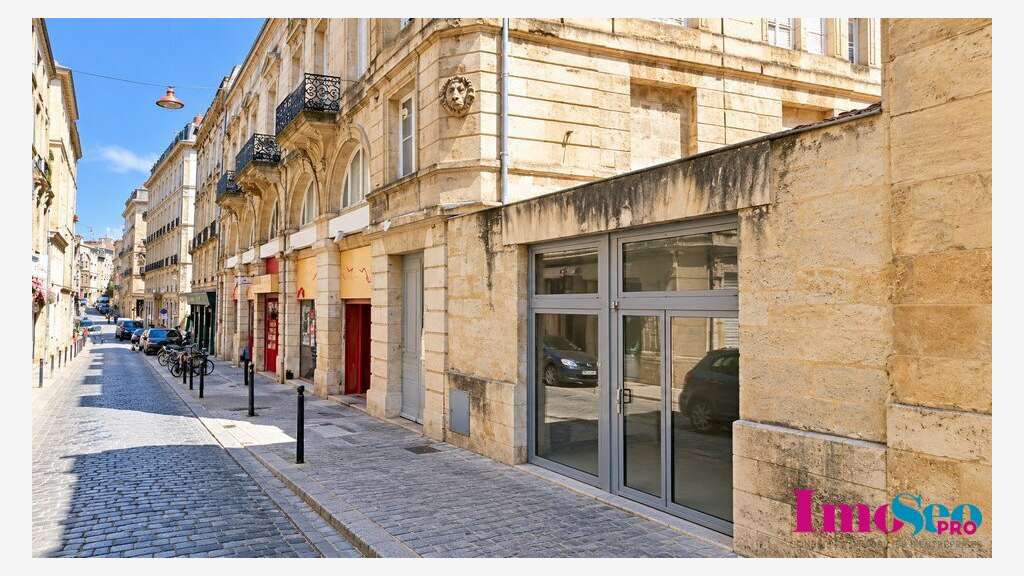 Local commercial 155m² à vendre à Bordeaux St Paul