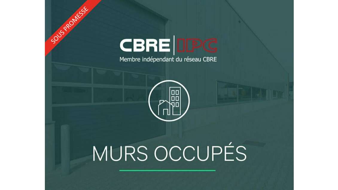 Vente murs occupés au Boucau face au Cinéma