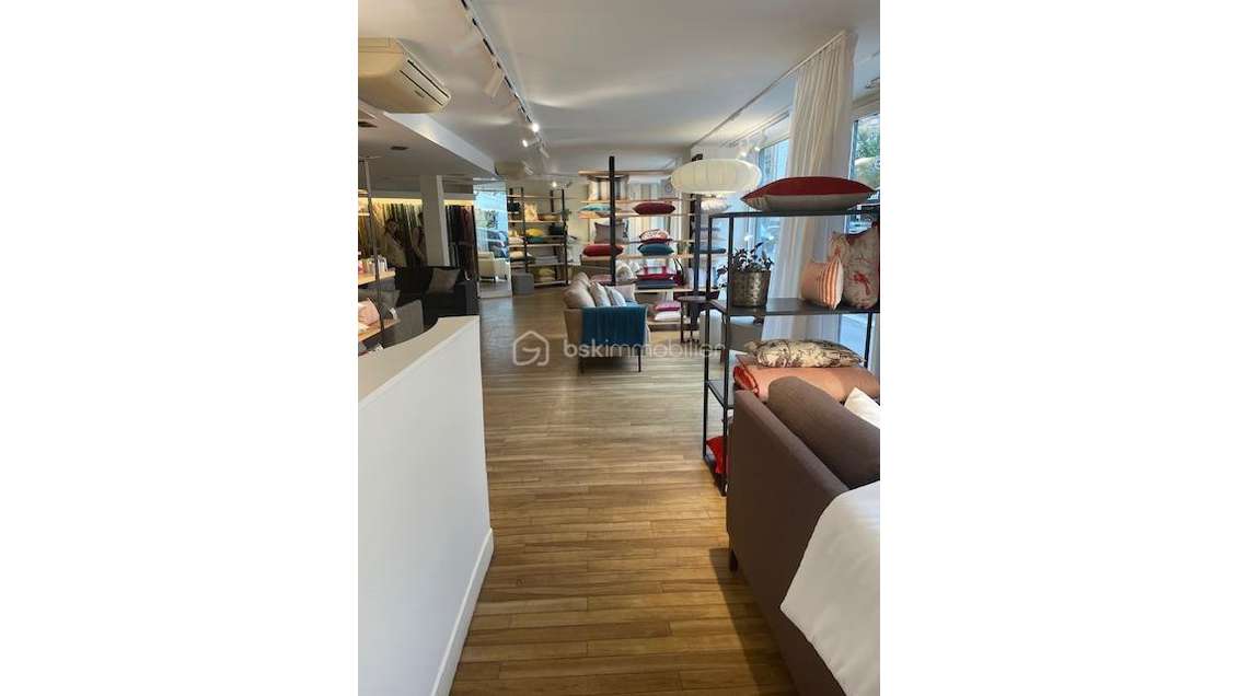 Droit au bail local de 35m² avec sous sol Boulogne