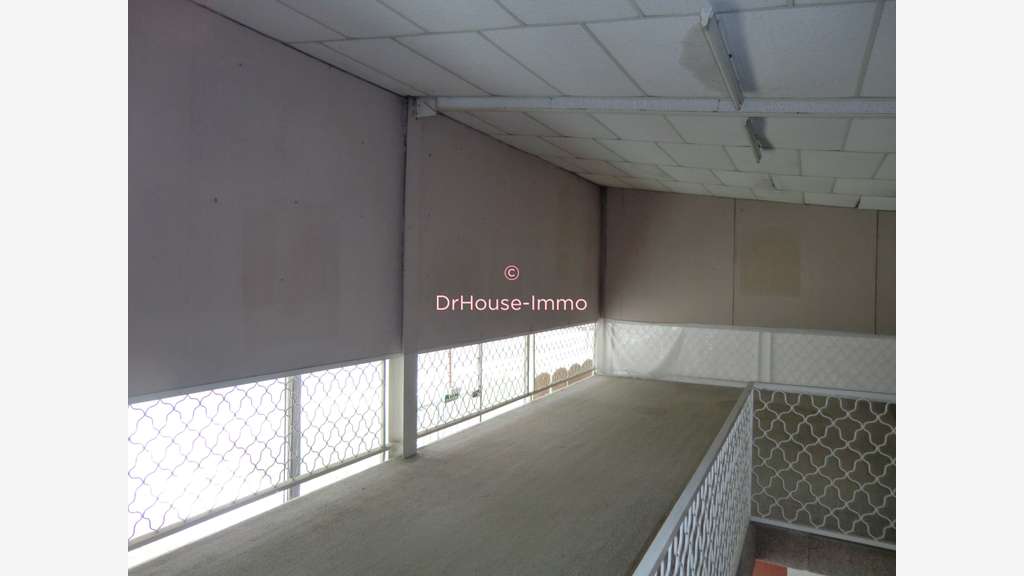 local commercial 1000 m2 sud Comminges