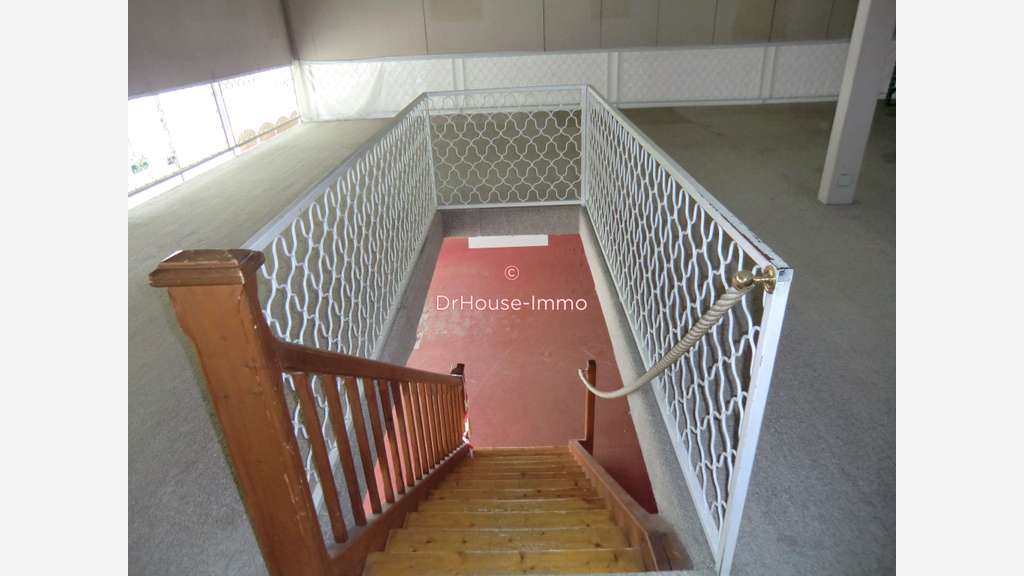 local commercial 1000 m2 sud Comminges