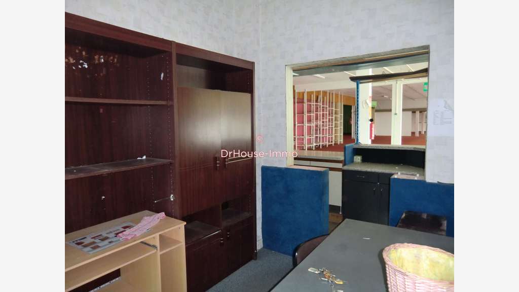 local commercial 1000 m2 sud Comminges