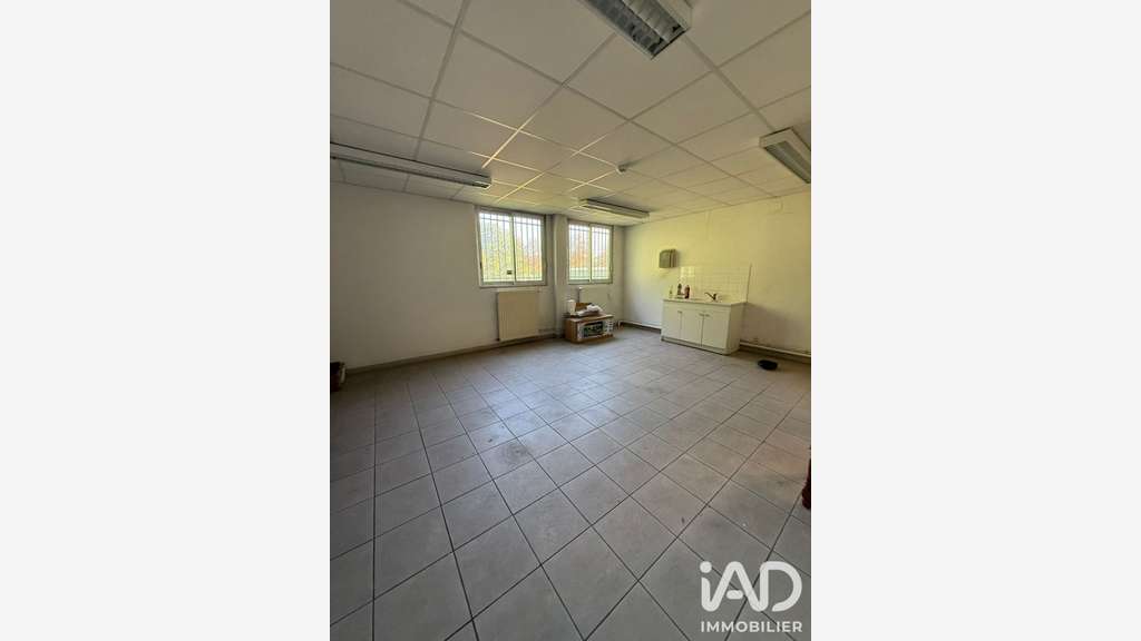 Av bâtiment industriel 7000m² Bourbonne-les-Bains