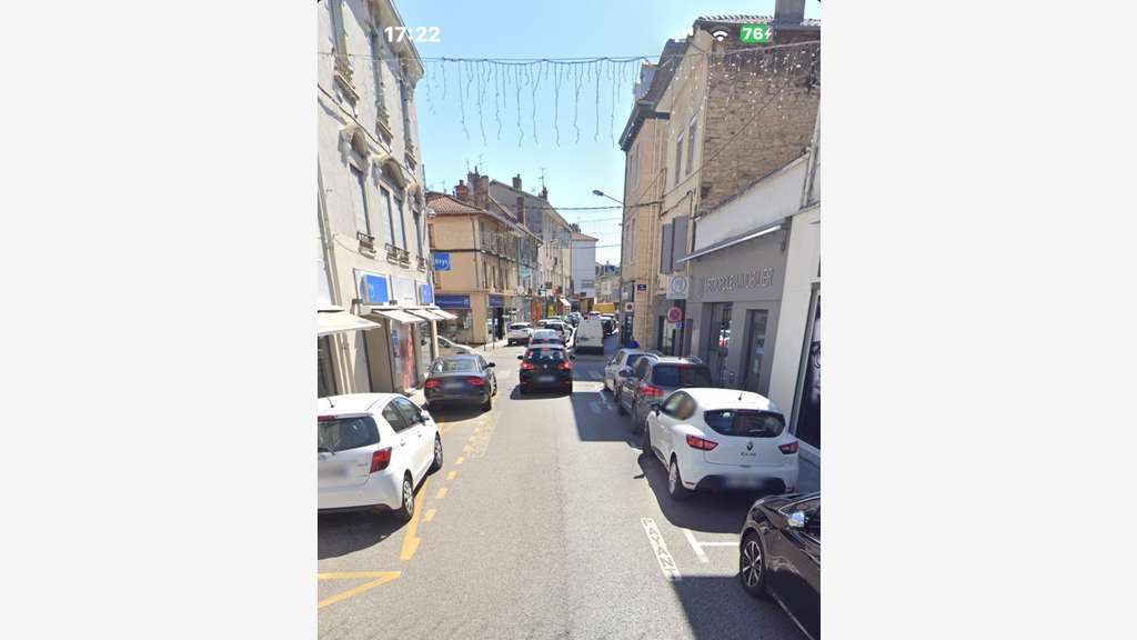 Vente local 28m² axe très passant Bourgoin-Jallieu