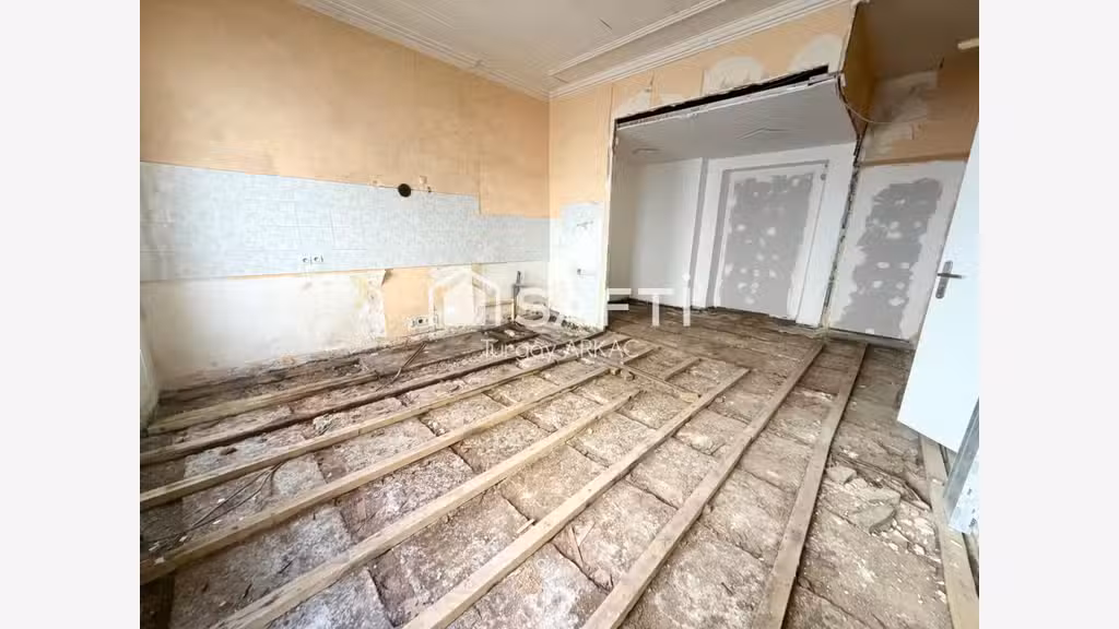 Vente local 28m² axe très passant Bourgoin-Jallieu