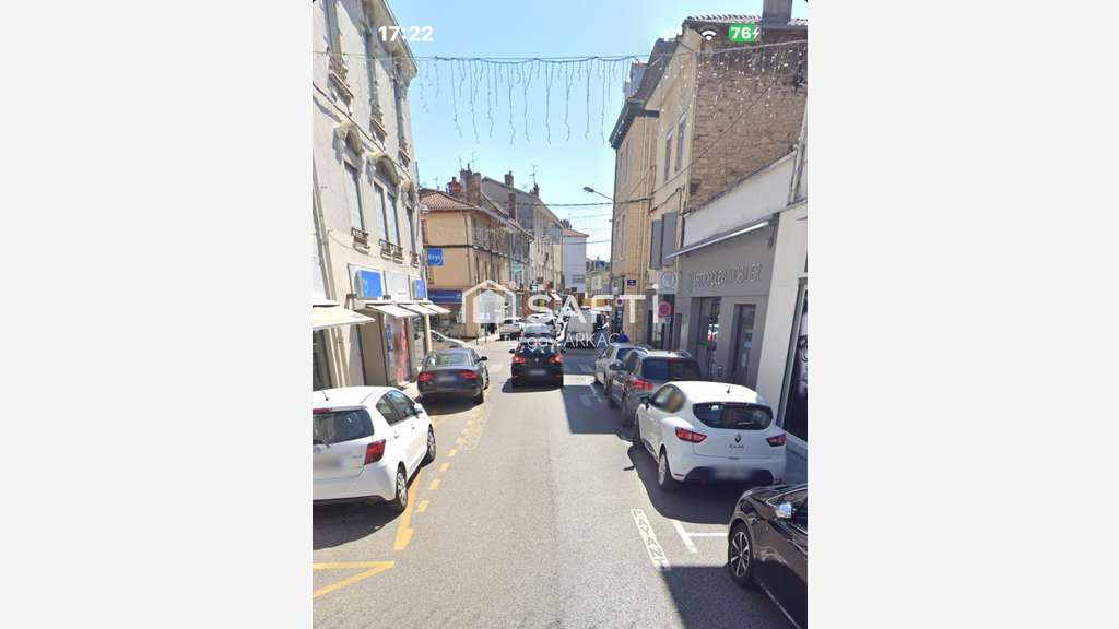 Vente murs 160m² axe très passant Bourgoin