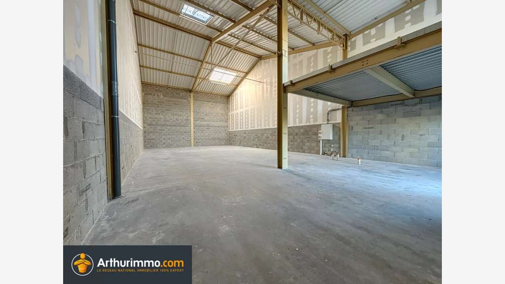 AV locaux d'activités neufs 234m² Bourgoin-Jallieu