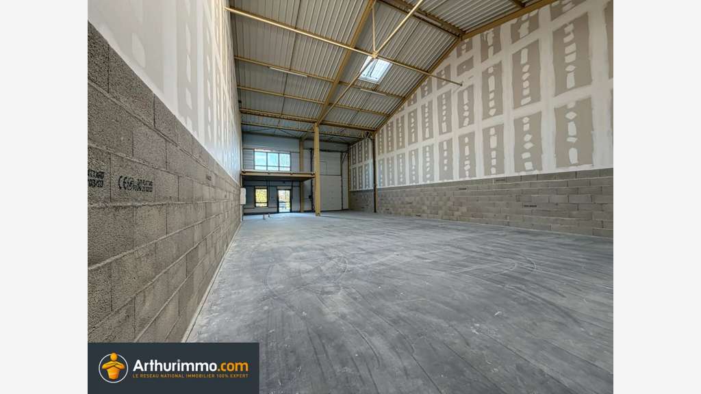 AV locaux d'activités neufs 234m² Bourgoin-Jallieu