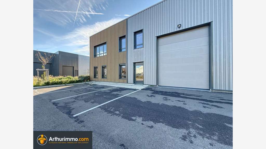 AV locaux d'activités neufs 234m² Bourgoin-Jallieu
