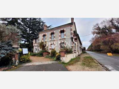 Murs d'un Ancien hôtel-restaurant . Fort