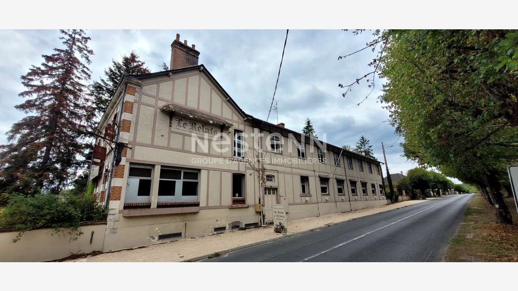 Murs d'un Ancien hôtel-restaurant . Fort