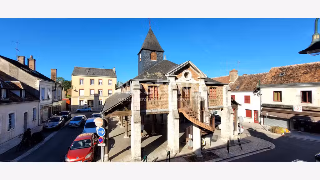 IMMEUBLE MIXTE : BOULANGERIE LOUÉE + APPARTEMENT