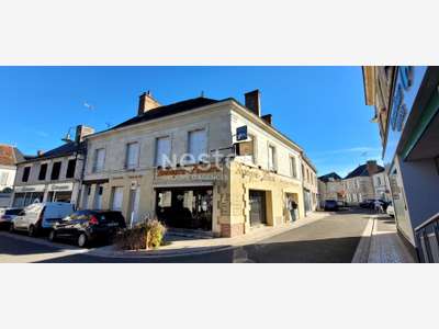 IMMEUBLE MIXTE : BOULANGERIE LOUÉE + APPARTEMENT