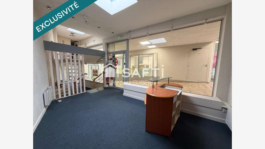 Vente local commercial 44m² à Bressuire centre