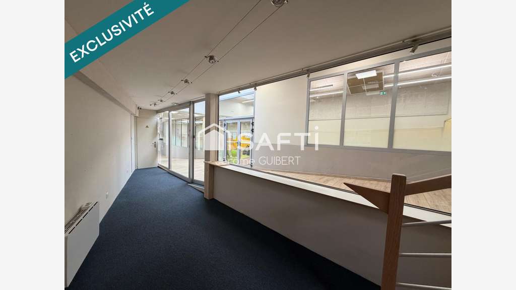 Vente local commercial 44m² à Bressuire centre