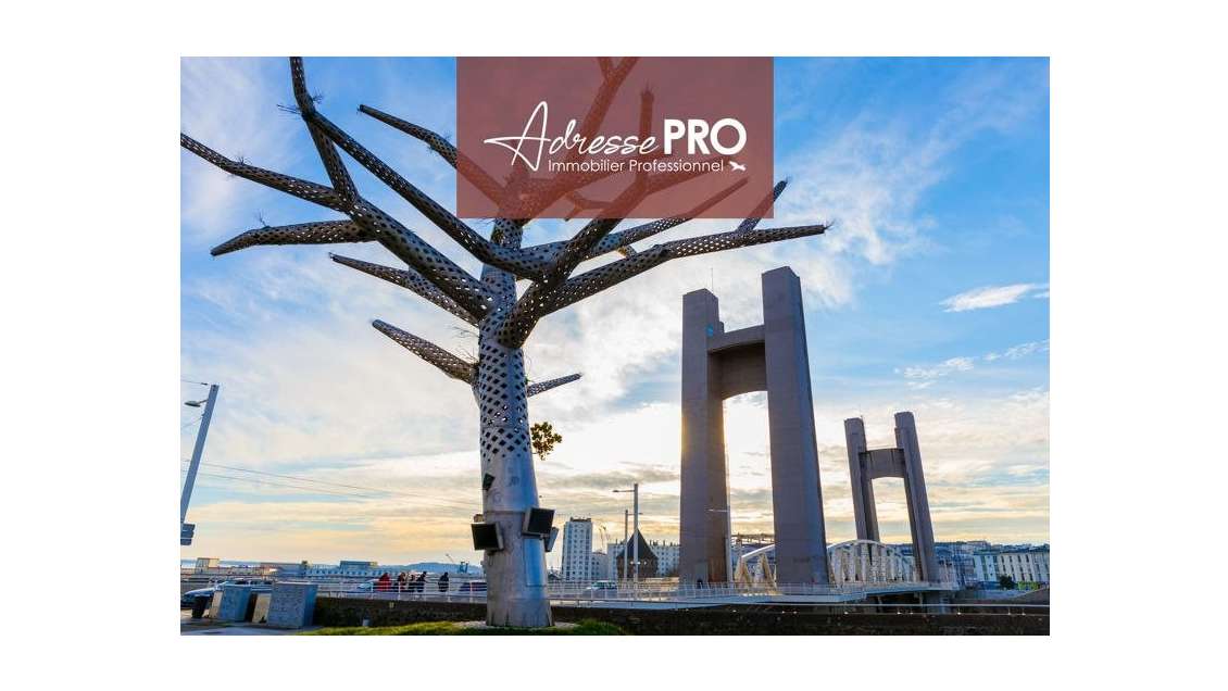 Vente local commercial 85m² à Brest Prat-Lédan