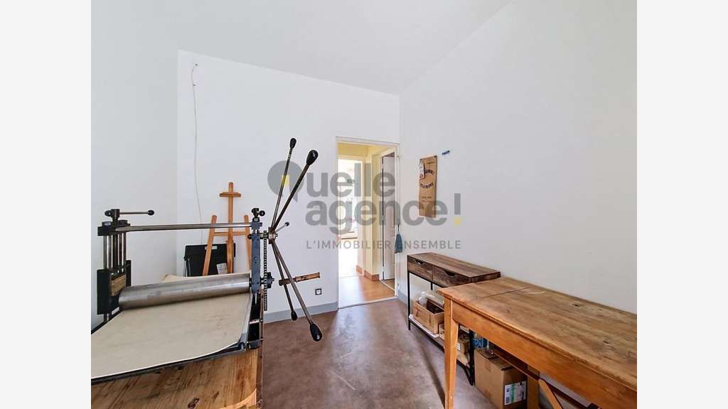 Vente local commercial rénové de 53m² à Brest