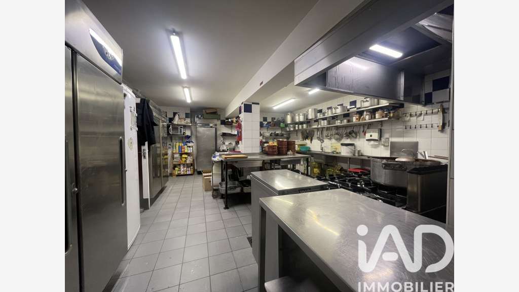 Vente murs libres 240m² à Brétigny-sur-Orge