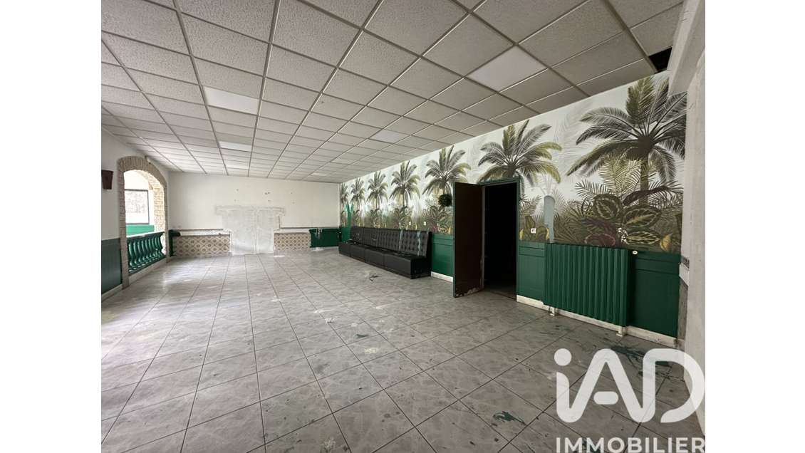 Vente murs libres 240m² à Brétigny-sur-Orge