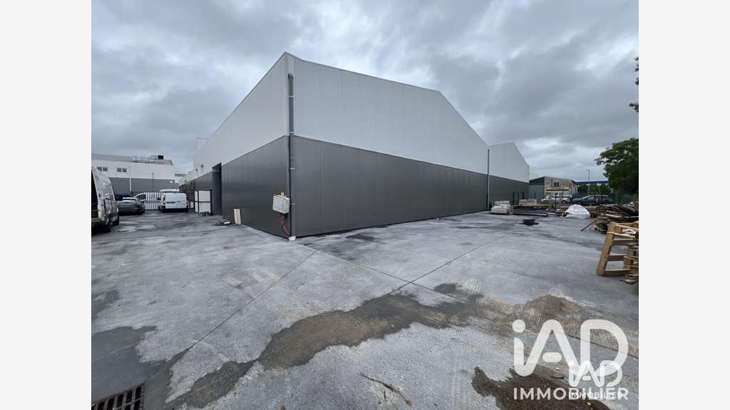 Vente local d'activité de 291m² Brie-Comte-Robert