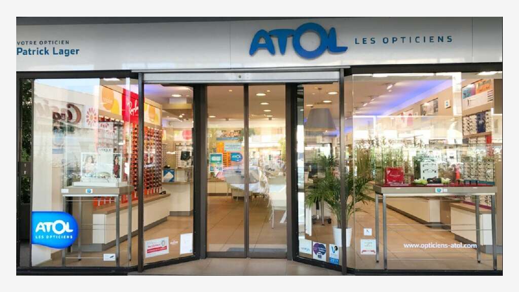 Vente local commercial 138m² Bron Av Roosevelt 
